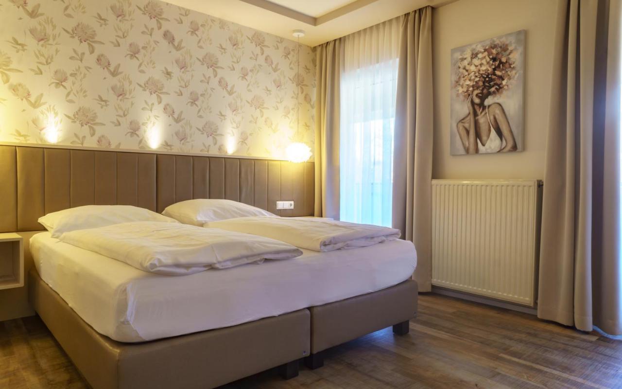 Hotel-Restaurant Gollner Lebring Exteriör bild