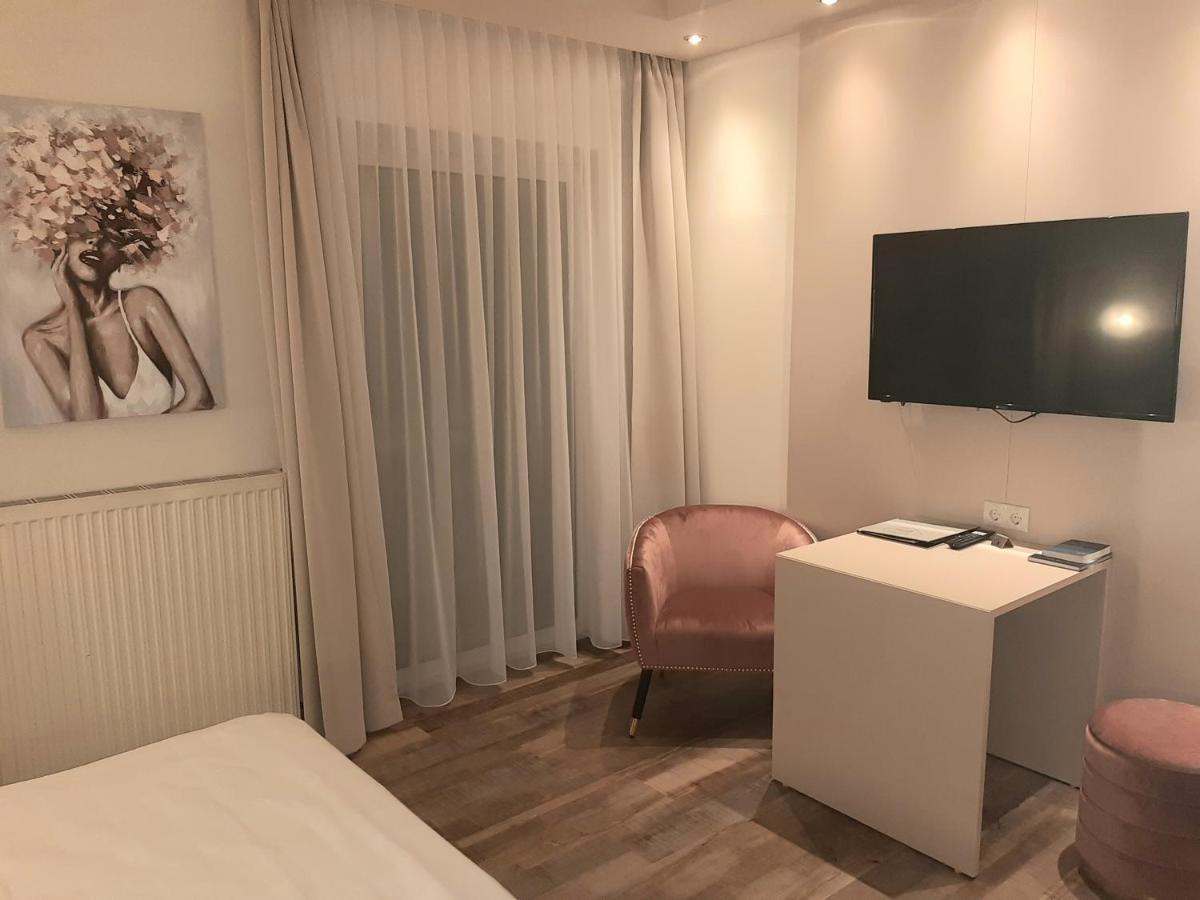 Hotel-Restaurant Gollner Lebring Exteriör bild