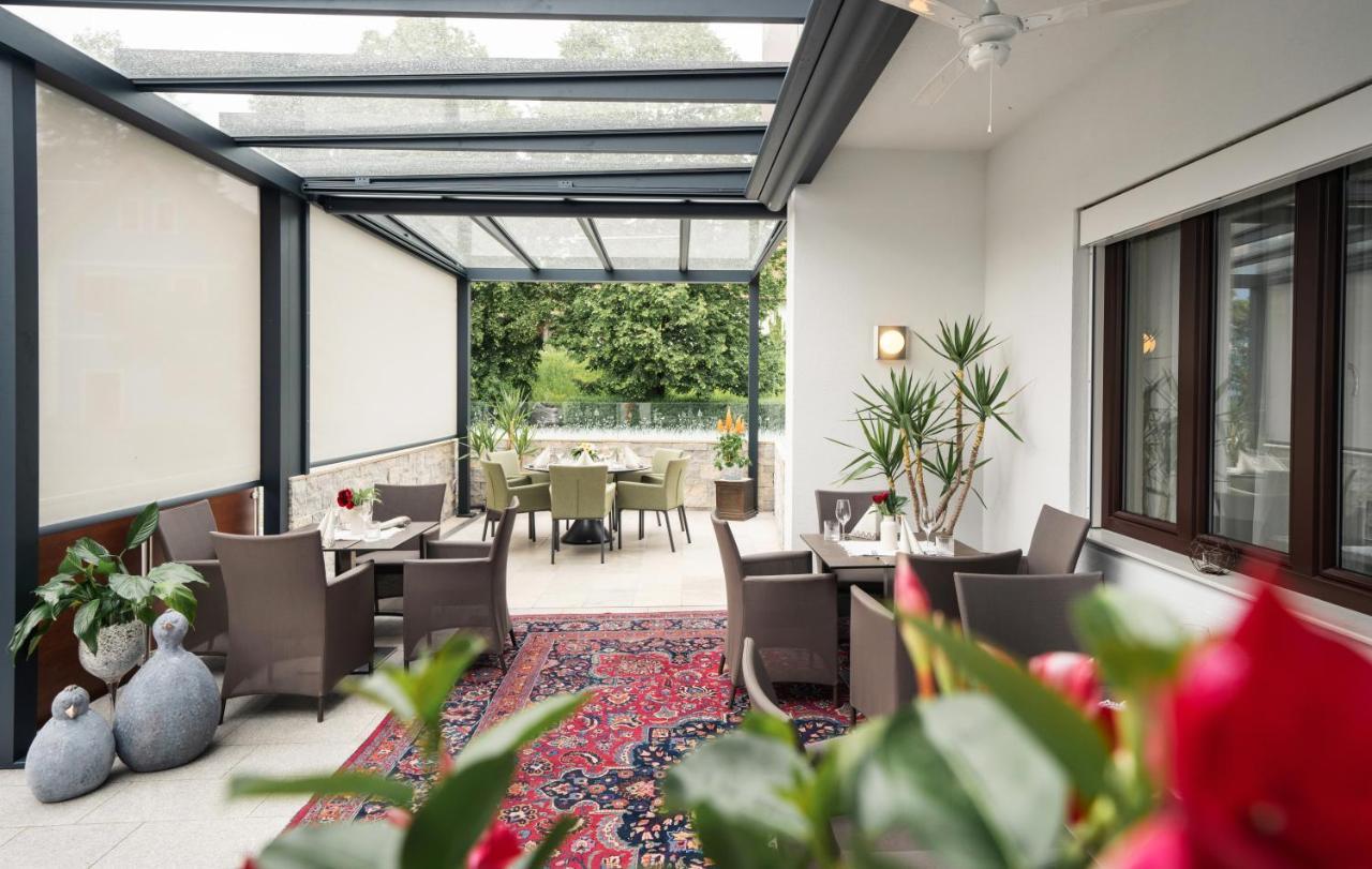 Hotel-Restaurant Gollner Lebring Exteriör bild